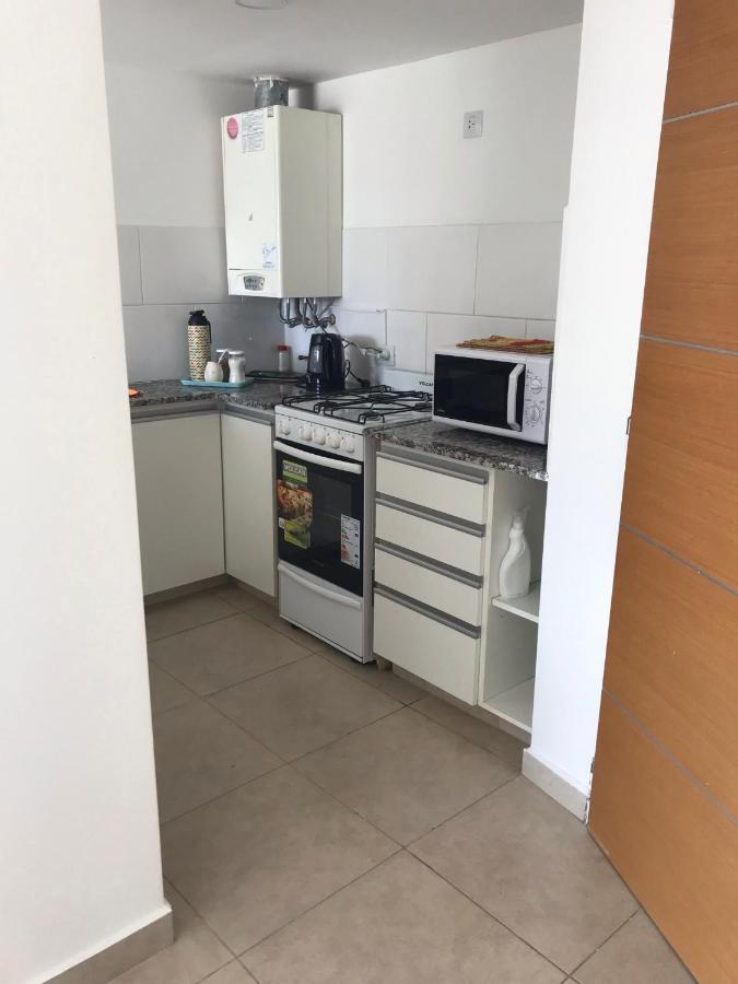 Dto Nuevo Barrio Universitario II , Wifi Y Cochera-Check In Express-Pet Friendly Bahia Blanca Exterior photo